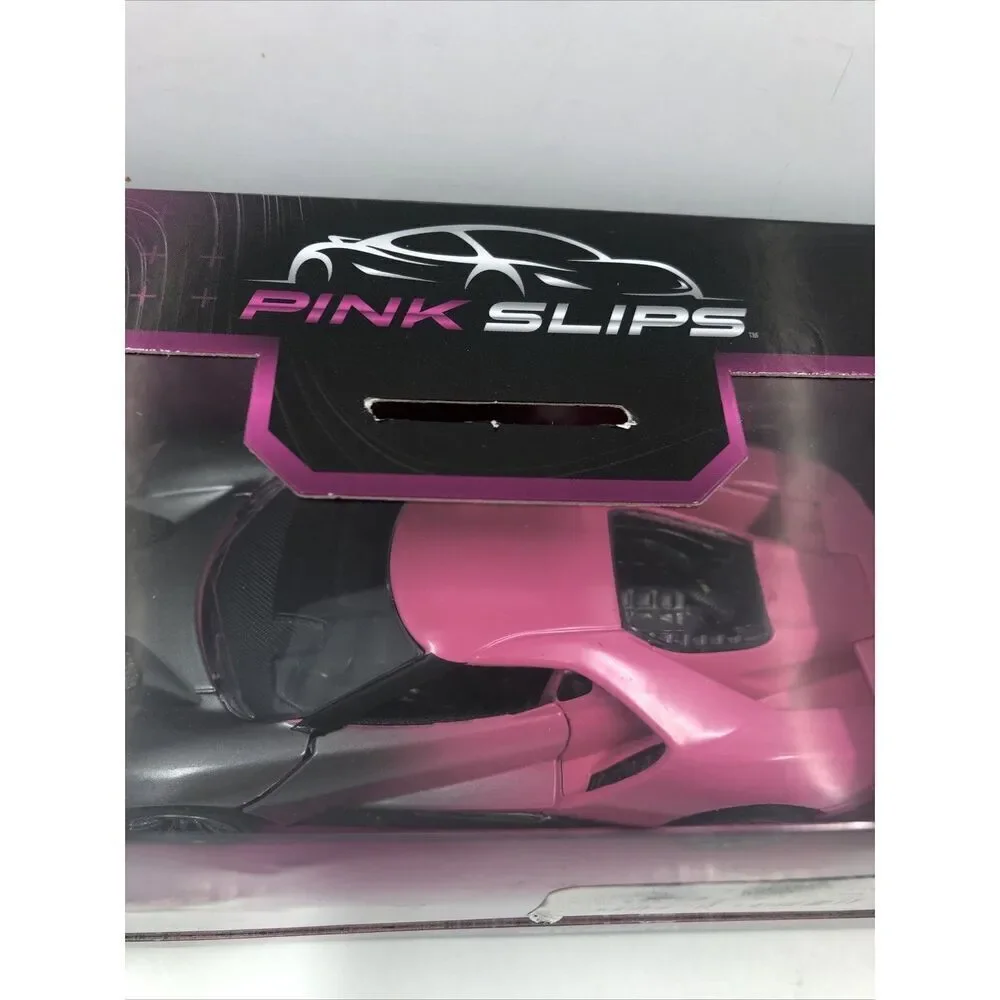 2017 Ford GT, Jada 1:32 Pink Slips Diecast Car . New. Please Read